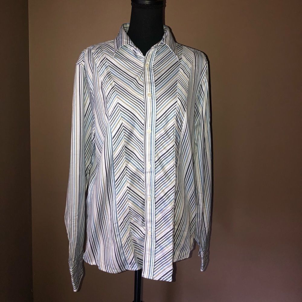 Club Monaco Button Down